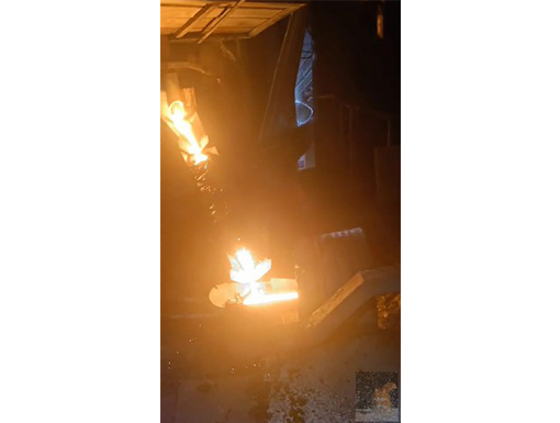 D1設(shè)計(jì)運(yùn)城鑫喆電爐(電爐ELF2.5)